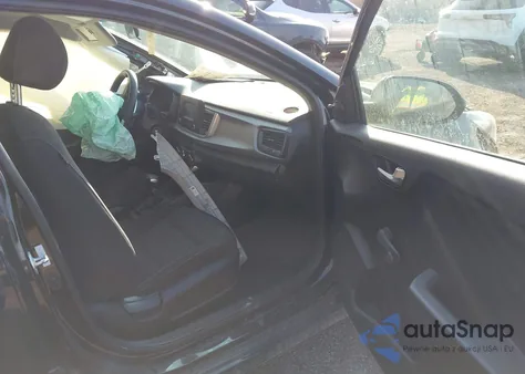 2018 Kia Rio Lx z USA, uszkodzony, nr VIN 3KPA25AB4JE058780